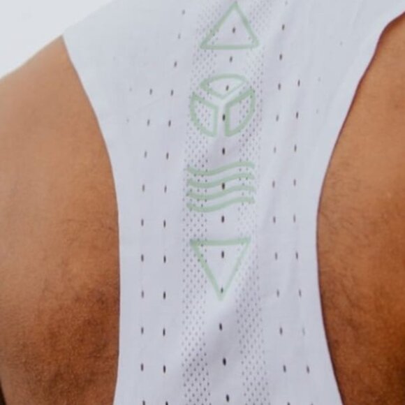 Nike BOA Chicago Marathon 2022 AeroSwift Running‎ Singlet DX4489-100 Size Small - Picture 4 of 9